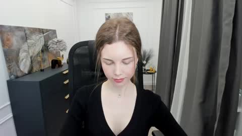 mileygloss online show from 04.26.26