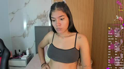 MILEY online show from 04.13.26