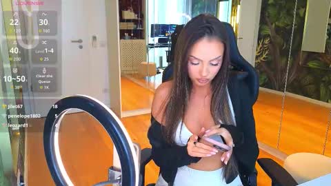 Miley Sin online show from 02.21.26