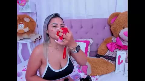 Antonella online show from 06.04.26