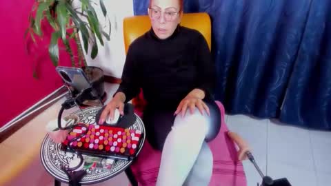 Milf Brend online show from 11.17.25
