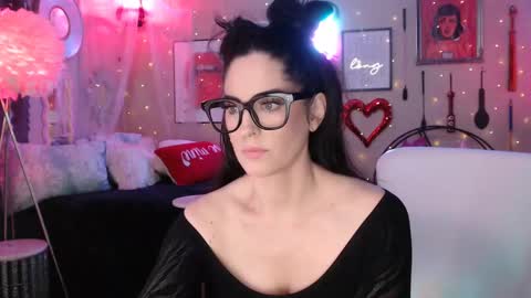 Milf Lacey online show from 02.13.25