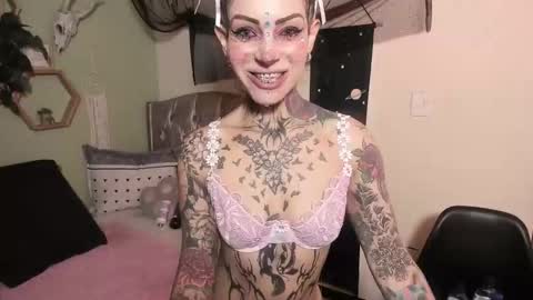 Isabella online show from 02.02.26