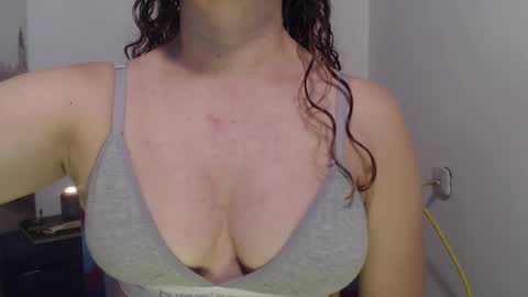 Valeria online show from 09.08.25