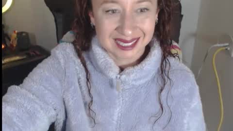 Valeria online show from 10.17.25