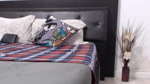 milfa online show from 10.06.25