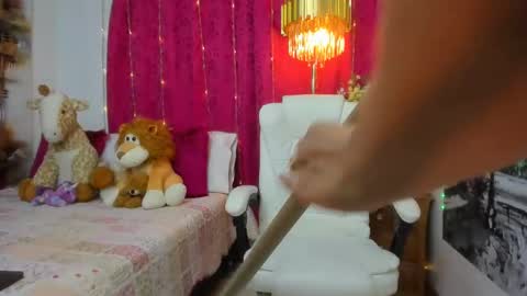 Nakary Bustamante online show from 02.11.25