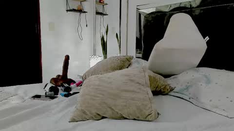 milfclarette online show from 02.27.25