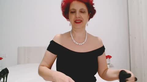Milfsupreme online show from 12.06.24
