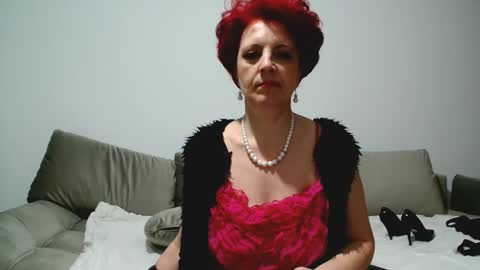 Milfsupreme online show from 02.13.25