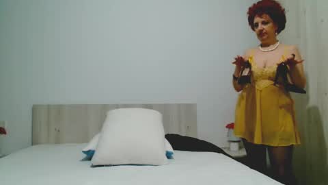 Milfsupreme online show from 03.11.25