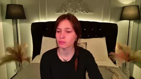 Mili Jay online show from 07.05.26