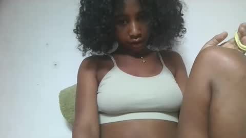 Snapshot of milinasy chatting on 02.11.26 milinasy online show from 02.11.26