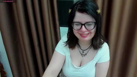 MilisaSweet online show from 11.26.25