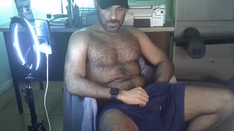 Snapshot of militaryx chatting on 10.16.25 militaryx online show from 10.16.25