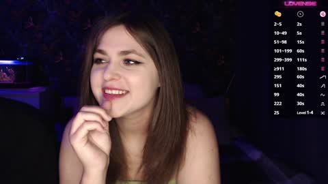 Stella and Neo online show from 02.07.25