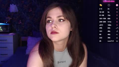 Stella and Neo online show from 09.28.25