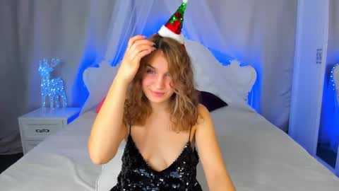 milkablond online show from 12.29.24