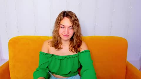 milkablond online show from 12.29.24