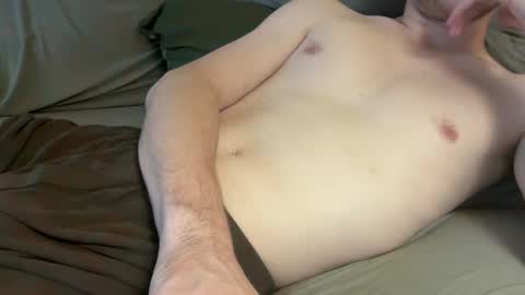 Snapshot of milkedboy964 chatting on 09.27.25 milkedboy964 online show from 09.27.25