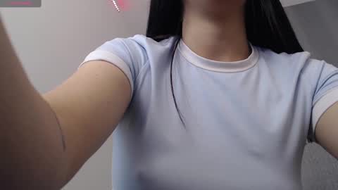 Amira online show from 03.03.25