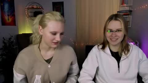 Snapshot of milki_wey chatting on 01.14.26 Mila online show from 01.14.26