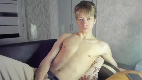 Isaac online show from 02.01.25