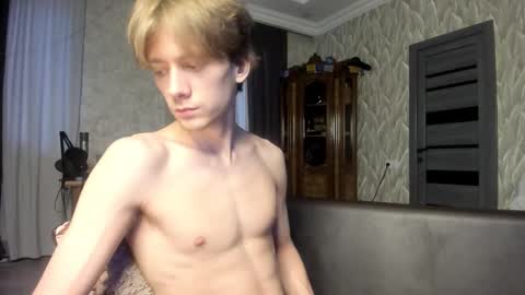 Isaac online show from 02.15.26