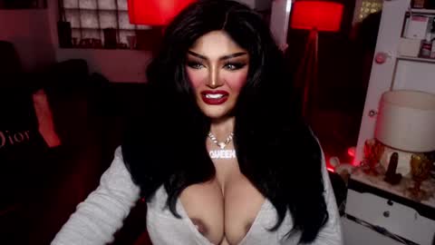 Snapshot of milkshakelavinia chatting on 01.06.25 milkshakelavinia online show from 01.06.25