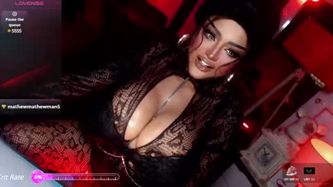 Snapshot of milkshakelavinia chatting on 03.10.25 milkshakelavinia online show from 03.10.25