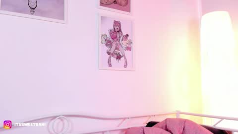 milky_0 online show from 12.21.25