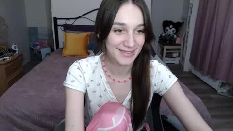 Snapshot of milky_way_rrr chatting on 02.20.25 Milky online show from 02.20.25