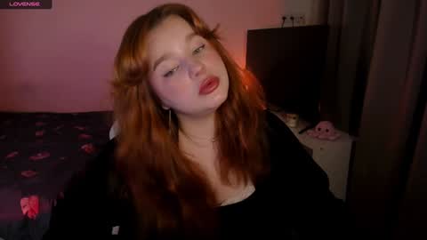 Snapshot of milky_wayx chatting on 12.04.24 Lisa online show from 12.04.24