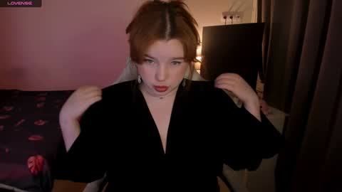 Snapshot of milky_wayx chatting on 12.09.24 Lisa online show from 12.09.24