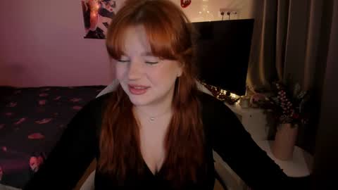 Snapshot of milky_wayx chatting on 12.29.24 Lisa online show from 12.29.24