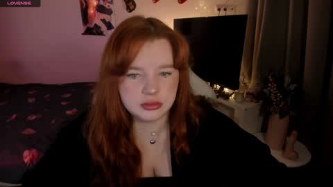 Snapshot of milky_wayx chatting on 01.02.25 Lisa online show from 01.02.25