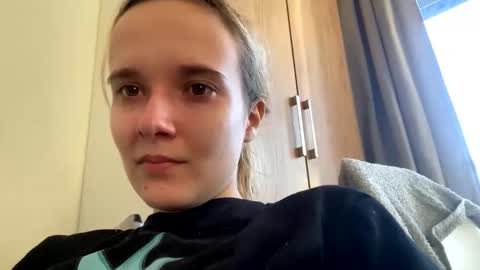 Snapshot of milkybaby269137 chatting on 12.31.24 milkybaby269137 online show from 12.31.24