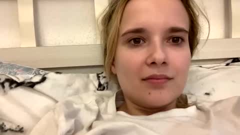 Snapshot of milkybaby269137 chatting on 02.09.25 milkybaby269137 online show from 02.09.25