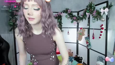 milky cute online show from 12.24.24