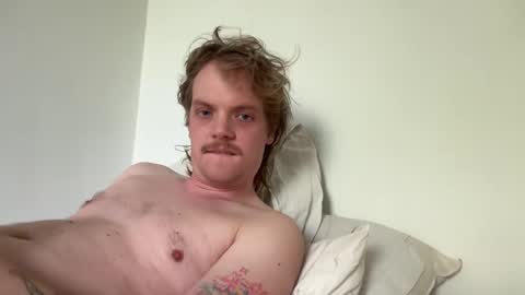 Snapshot of milkymitch chatting on 10.19.25 Mimi online show from 10.19.25