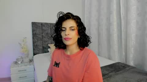 Milagros online show from 02.01.25