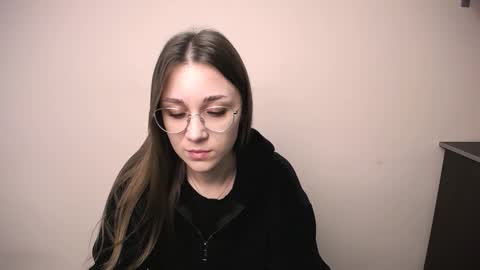 Milla online show from 11.21.25