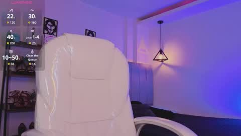 miller_vanessa_ online show from 11.28.25