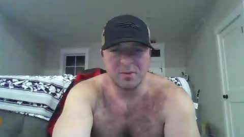 Snapshot of millertimenow34 chatting on 01.28.25 millertime feet bigcock hairy straight muscles online show from 01.28.25