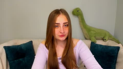 Snapshot of millibrooksss chatting on 05.18.26 millibrooksss online show from 05.18.26