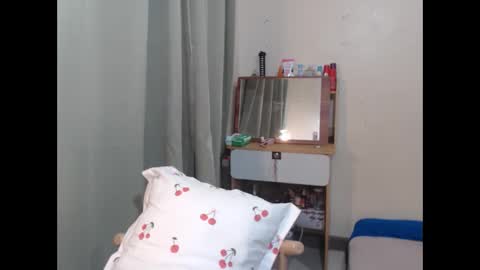 Im Milliedont forget to follow me online show from 04.21.26