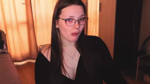 Millie online show from 04.03.26