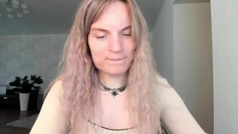mili-kira online show from 05.01.26
