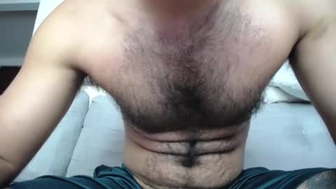 Snapshot of milostructor chatting on 10.16.25 miloslove online show from 10.16.25