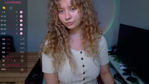 milounee online show from 07.10.26
